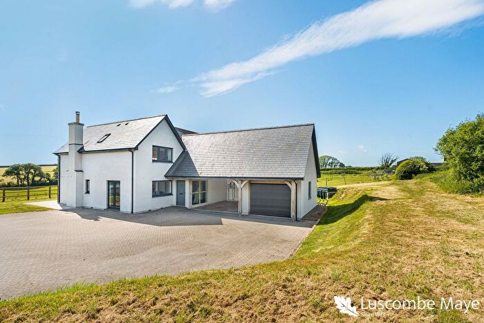 4 Bedroom Detached House For Sale In Modbury, PL21