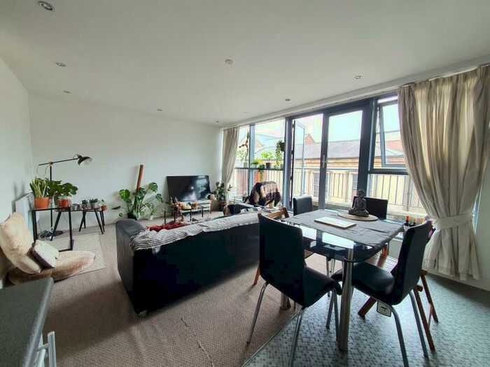 2 Bedroom Apartment To Rent In Castle Exchange, George Street, NG1