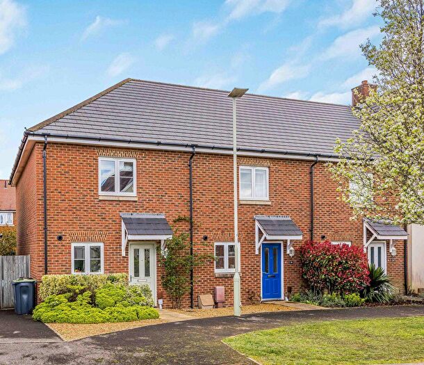 2 Bedroom End Of Terrace House For Sale In Skylark Avenue, Emsworth, Hampshire, PO10