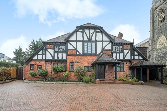 4 Bedroom Detached House For Sale In St. Georges Road, Bromley, BR1