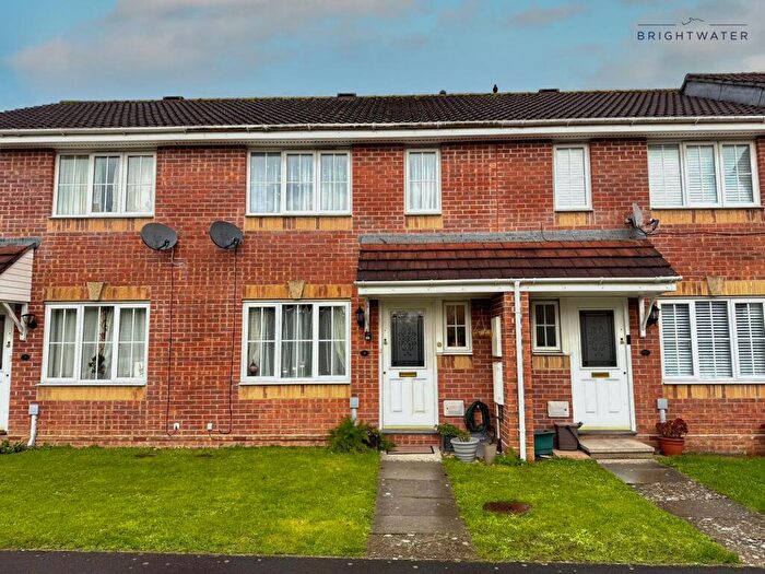 2 Bedroom Terraced House To Rent In Woodland Close, Verwood, BH31