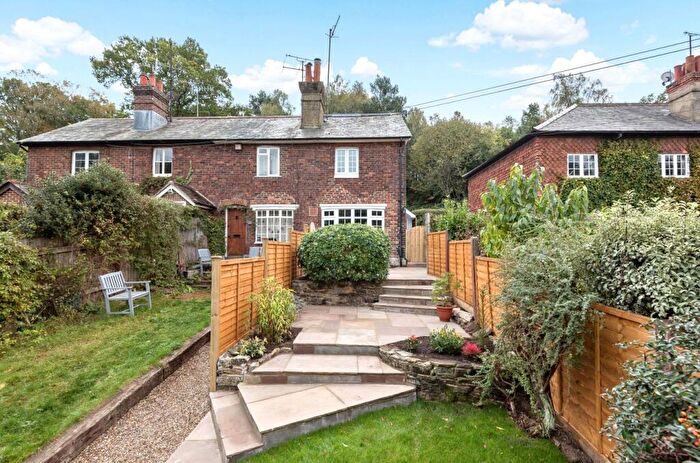 3 Bedroom End Of Terrace House To Rent In Blackheath Lane, Blackheath, Guildford, GU4