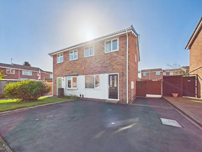 2 Bedroom Semi Detached House For Sale In Simcoe Leys, Chellaston, DE73