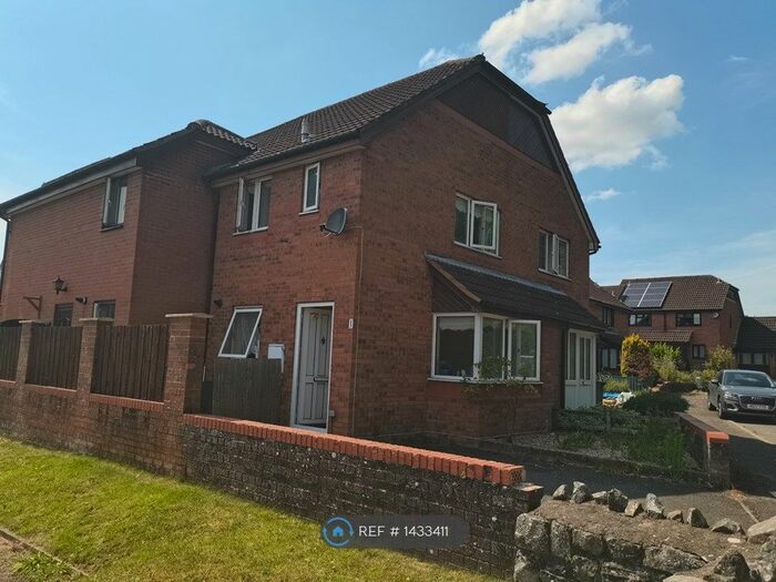 1 Bedroom Semi-Detached House To Rent In Grove Gardens, Caldicot, NP26