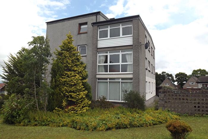 2 Bedroom Flat To Rent In Forthview Court, Falkirk, FK1