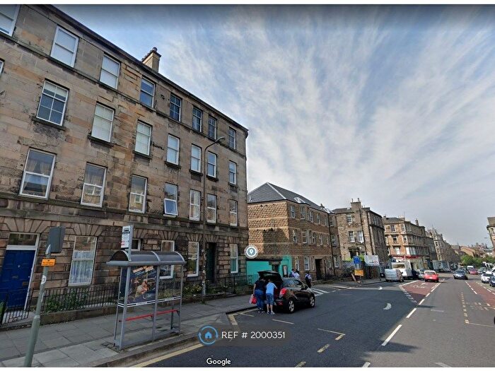 5 Bedroom Flat To Rent In East Preston Street, Edinburgh, EH8