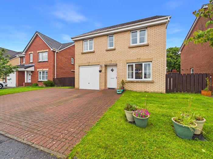 4 Bedroom Detached House For Sale In Tannin Crescent, Ballerup Village, East Kilbride, G75