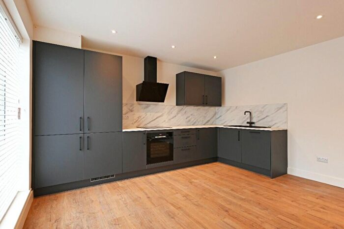 2 Bedroom Apartment To Rent In Little London Road, Sheffield, S8