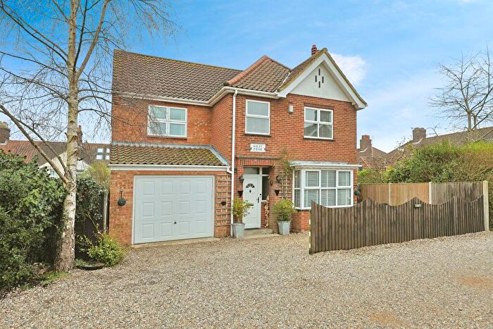 4 Bedroom Detached House For Sale In Park Road, Dereham, NR19