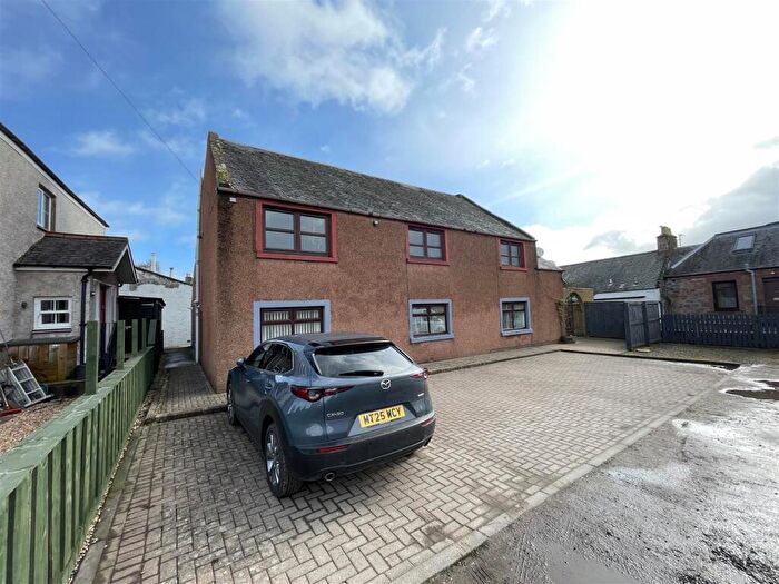 3 Bedroom Flat For Sale In Upper Flat, Old Picture House, Back Dykes, Strathmiglo, KY14