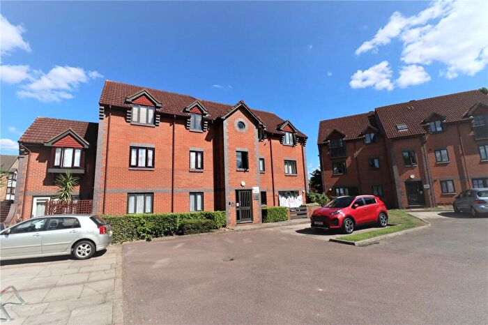 2 Bedroom Apartment To Rent In Dunlin Court, Turnstone Close, Colindale, London, NW9