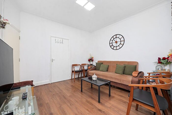 5 Bedroom Terraced House For Sale In Capworth Street, London, E10