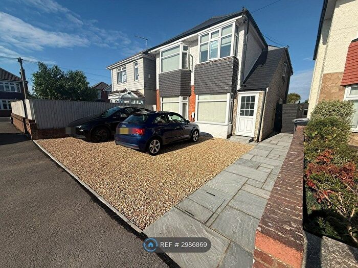 2 Bedroom Flat To Rent In Southill Road, Bournemouth, BH9