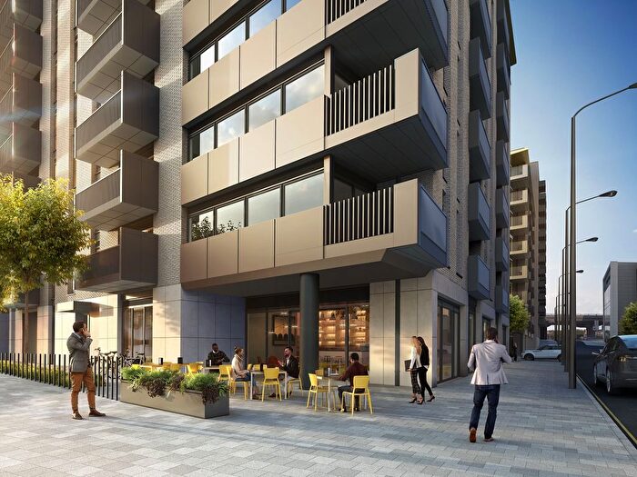 2 Bedroom Flat For Sale In Capital Interchange Way, Brentford, TW8