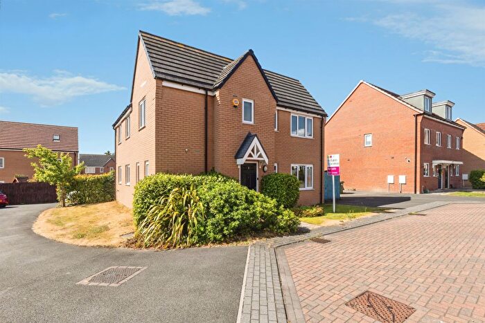 4 Bedroom Detached House For Sale In Stope Avenue, Kinsley, Pontefract, WF9