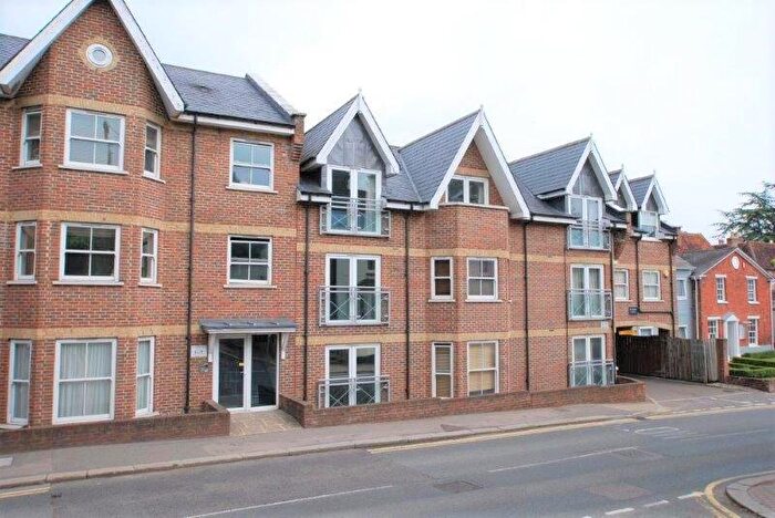 2 Bedroom Flat To Rent In Watsons Yard, Hadham Road, Bishop's Stortford, CM23