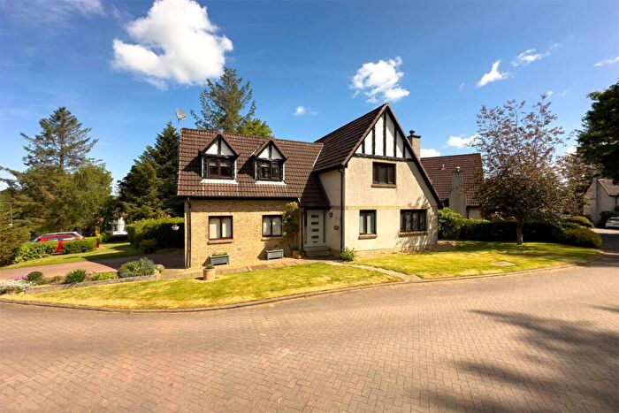 4 Bedroom House For Sale In Clayhills Grove, Balerno, EH14