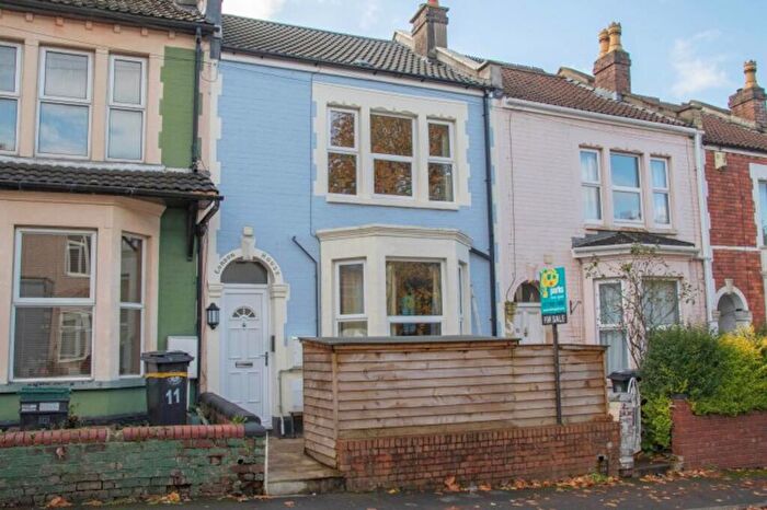 2 Bedroom Property To Rent In Freemantle Road, Bristol, BS5