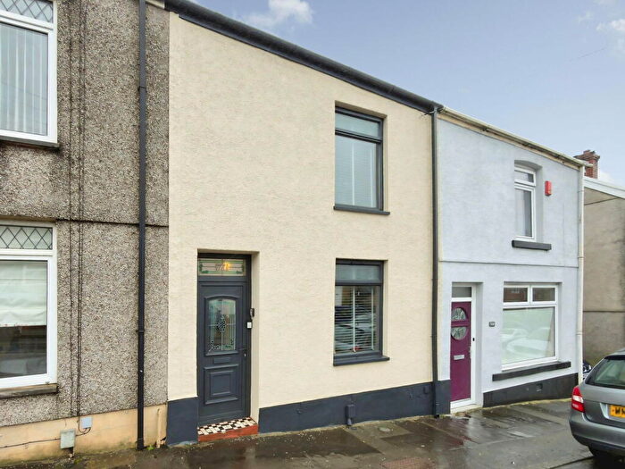 2 Bedroom Terraced House For Sale In Llangyfelach Road, Treboeth, Swansea, SA5