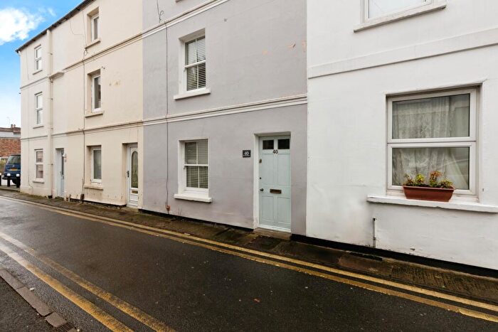 3 Bedroom Terraced House To Rent In St Lukes Place, Cheltenham, GL53