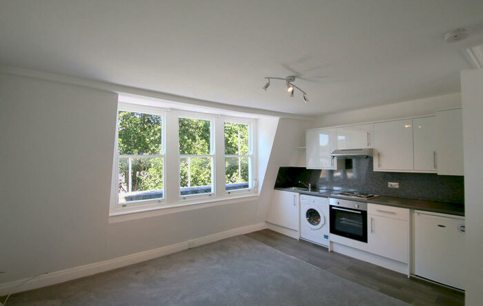 Studio To Rent In A Old Street, Flat, Clerkenwell, EC1V