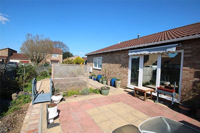 3 Bedroom Bungalow For Sale In Hatfield Court, New Milton, Hampshire, BH25