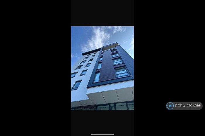 1 Bedroom Flat To Rent In College Street, Southampton, SO14