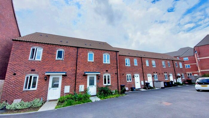 3 Bedroom Semi-Detached House To Rent In Dominion Court, Newport, NP19