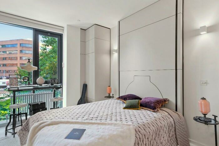 1 Bedroom Detached Villa To Rent In , IV24