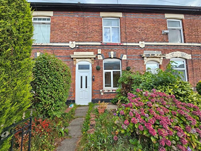 2 Bedroom Terraced House To Rent In Pilsworth Road, Heywood, OL10