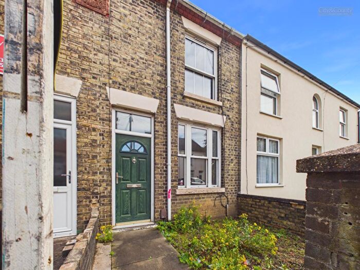 2 Bedroom Terraced House For Sale In Gladstone Street, Peterborough, PE1