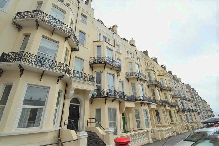2 Bedroom Flat To Rent In Warrior Square, St Leonards On Sea, East Sussex, TN37