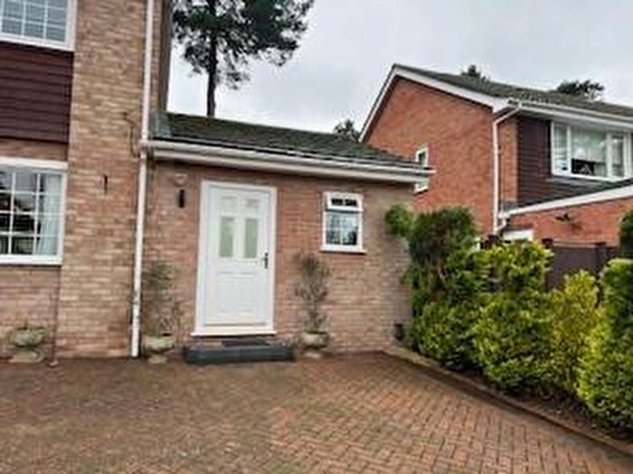 Studio To Rent In Copse Close, Camberley, GU15
