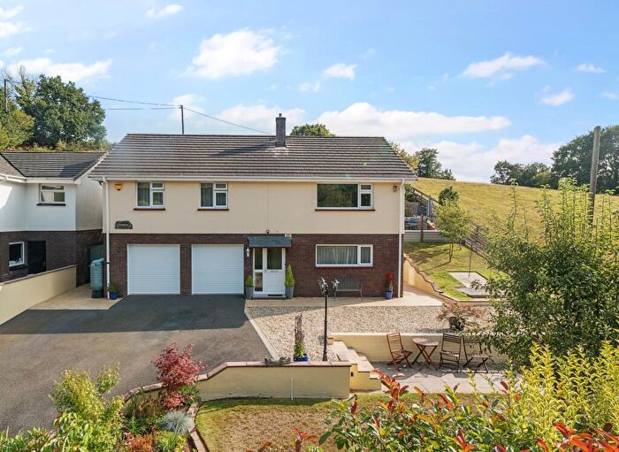 3 Bedroom Detached House For Sale In Park Road, Hatherleigh, Okehampton, Devon, EX20
