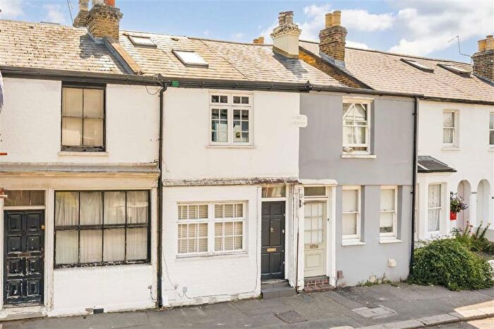 3 Bedroom Terraced House To Rent In Sandycombe Road, Kew, TW9