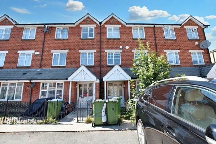 4 Bedroom Terraced House To Rent In Elizabeth Fry Place, Greenwich, Charlton Park Lane, London, SE18