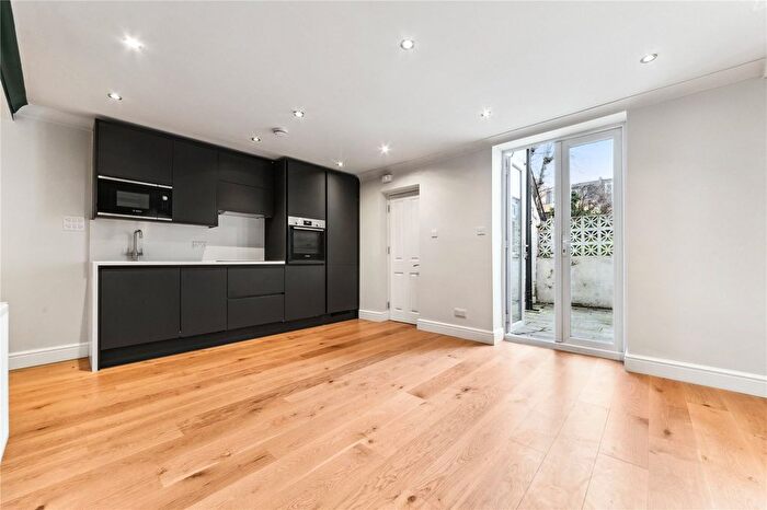 1 Bedroom Flat To Rent In Aspley Road, London, SW18