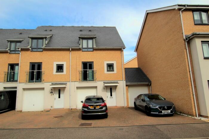 3 Bedroom Town House To Rent In Axial Drive, Colchester, CO4