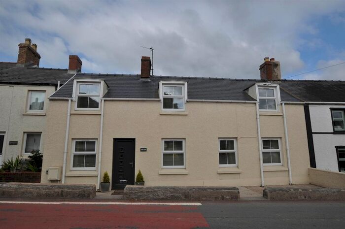 2 Bedroom Terraced House To Rent In Mile End, High Street, St. Clears, Carmarthen, SA33