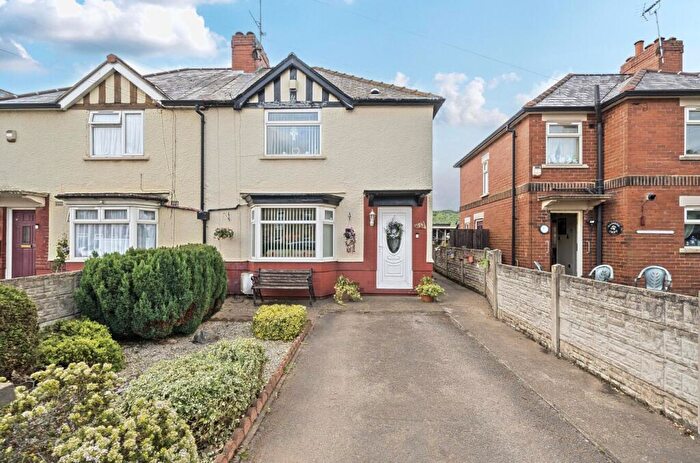 2 Bedroom Semi-Detached House For Sale In Vale Road, Mansfield Woodhouse, Mansfield, NG19