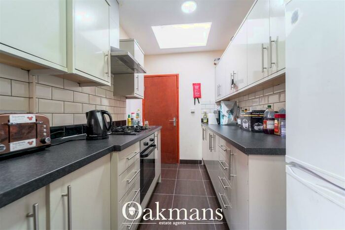 4 Bedroom House To Rent In Umberslade Road, Selly Oak, Birmingham, B29