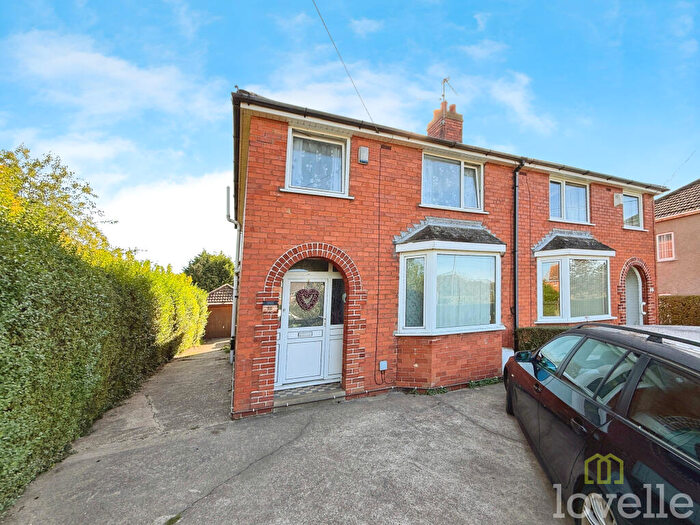 3 Bedroom Semi-Detached House For Sale In Mill Lane, North Hykeham, LN6