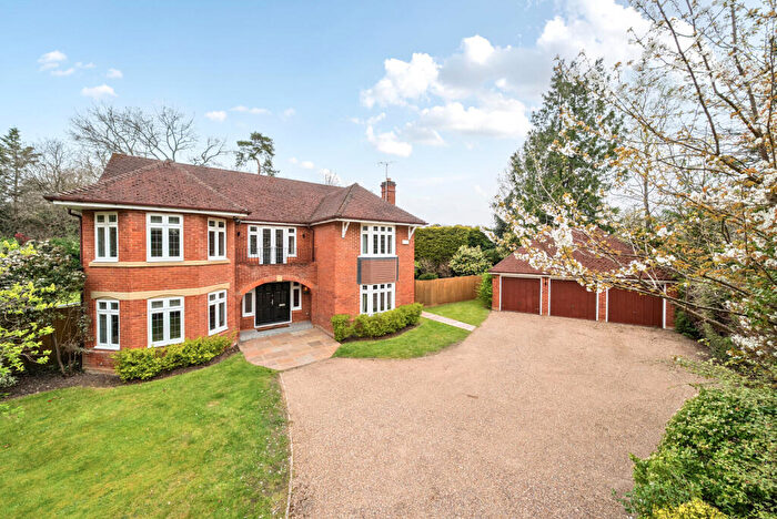5 Bedroom Detached House For Sale In Hale End, Hook Heath, GU22