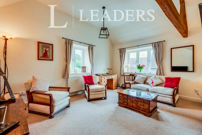 2 Bedroom Flat To Rent In Gloucester Street, Faringdon, SN7