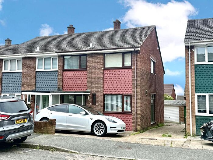 3 Bedroom Property To Rent In Cranborne Road, Portsmouth, PO6