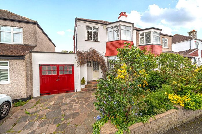 3 Bedroom Semi Detached House For Sale In Raleigh Avenue, Wallington, SM6