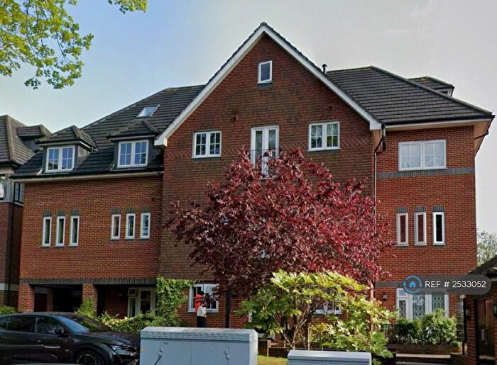 2 Bedroom Flat To Rent In Westgrove Court, Sutton, SM1