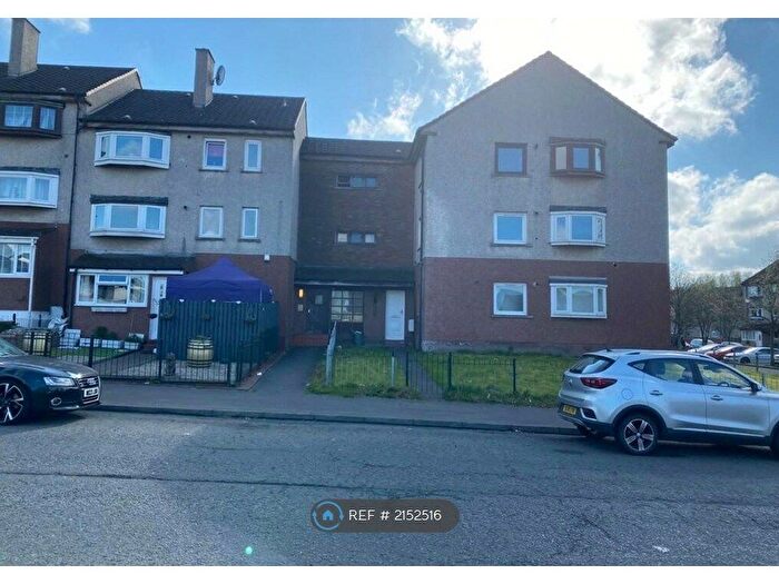 4 Bedroom Flat To Rent In Easterhouse Road, Glasgow, G34
