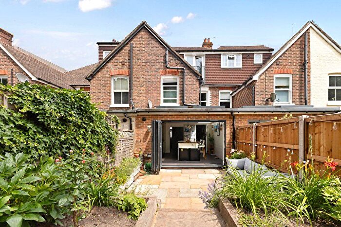 3 Bedroom Terraced House For Sale In Haslemere, Surrey, GU27