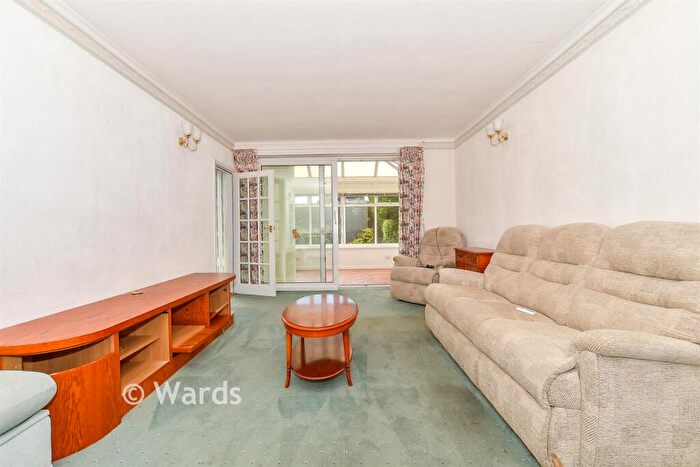 3 Bedroom Detached House For Sale In Sene Park, Hythe, Kent, CT21